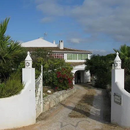Casa Malmequer Homestay *